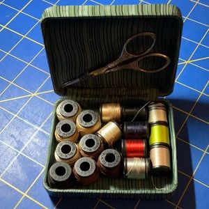 *SOLS* Belding Hemingway Antique Sew Kit